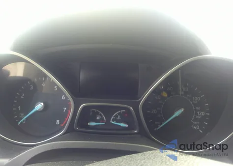 2017 Ford Escape Se z USA, uszkodzony, nr VIN 1FMCU9GD5HUC34665